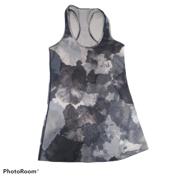 lululemon athletica Tops - ❤️ Lululemon tank top no size tag